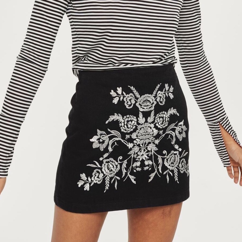 TopShop Black & Silver Embroidered Skirt